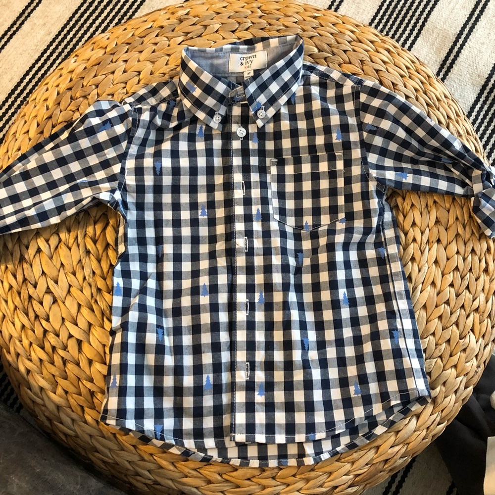Crown & Ivy Checkered Button Up with Tree Print